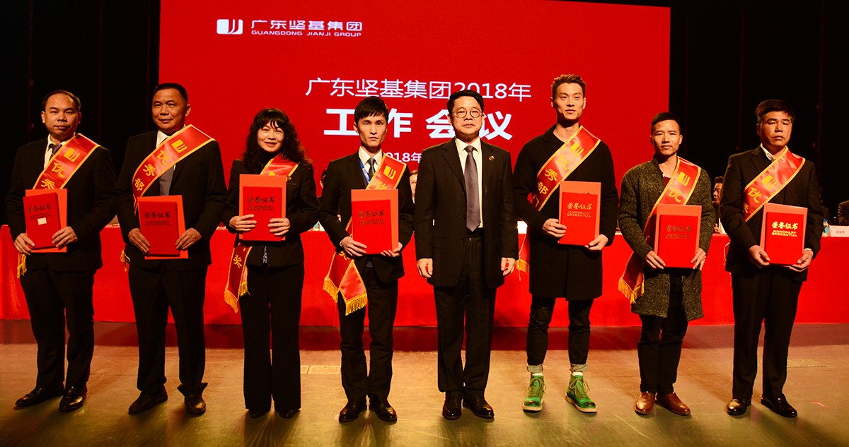 1590120016482236.jpg 20180211085913207.jpg