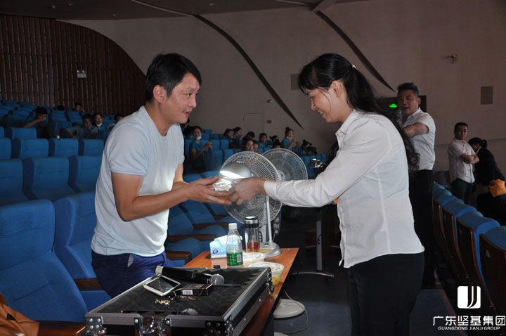 1591003654914608.jpg 20160219103328811.jpg