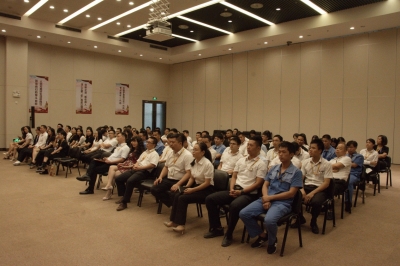 堅(jiān)基商業(yè)丨加強(qiáng)員工職業(yè)道德培訓(xùn)，營(yíng)造風(fēng)清氣正的工作環(huán)境